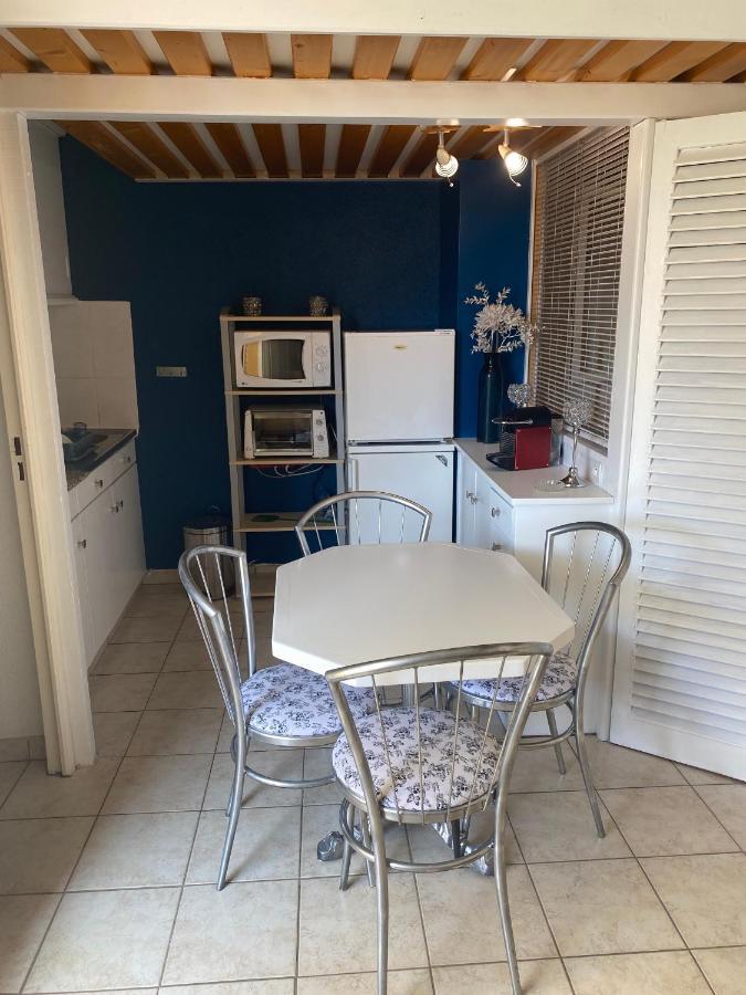 Joli Appartement Mezzanine Avec Parking La Roquille Agde Exterior foto