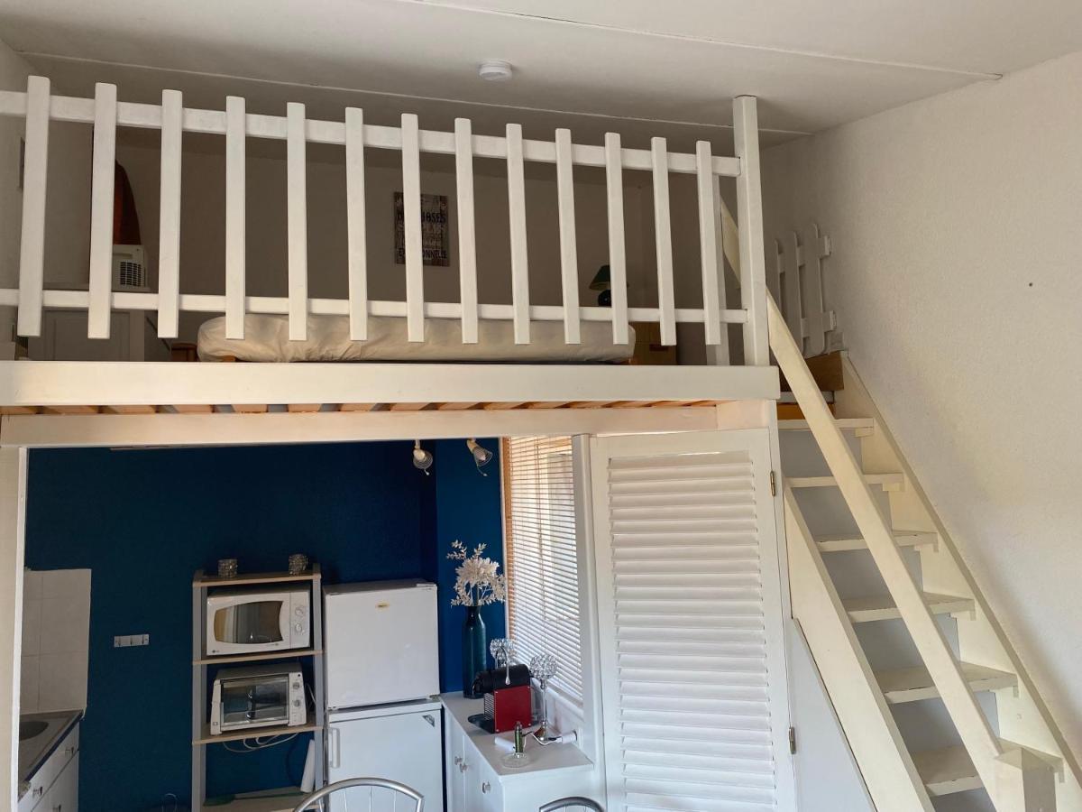 Joli Appartement Mezzanine Avec Parking La Roquille Agde Exterior foto